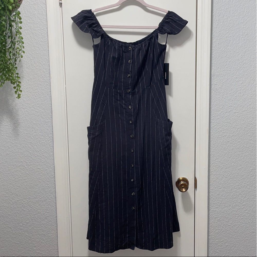 Lulu's Black Button-Down Midi Dress